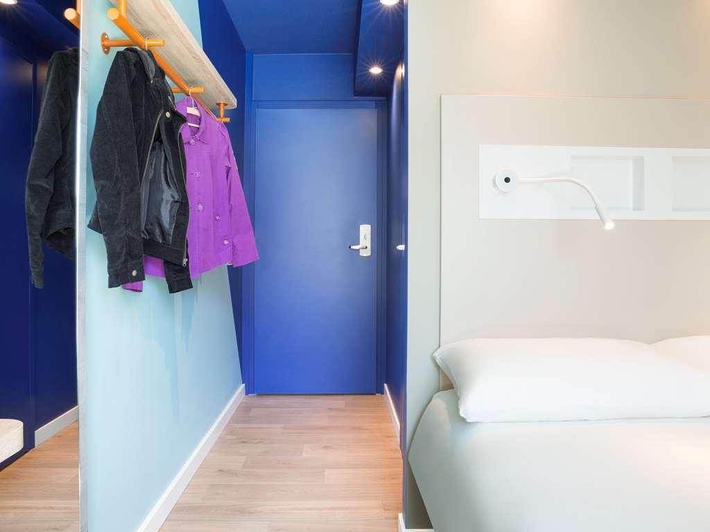 Ibis Budget Fribourg Ruang foto