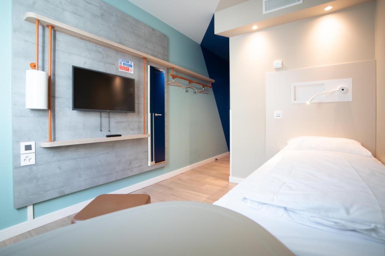Ibis Budget Fribourg Bagian luar foto