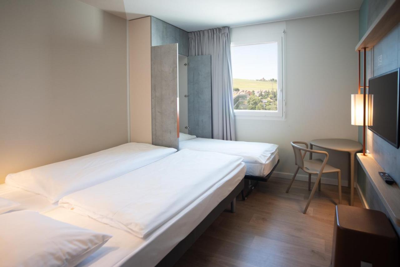 Ibis Budget Fribourg Bagian luar foto