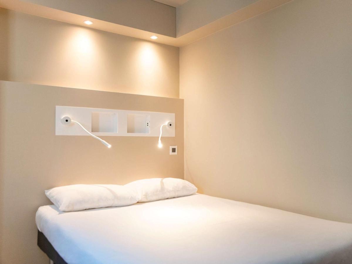 Ibis Budget Fribourg Bagian luar foto