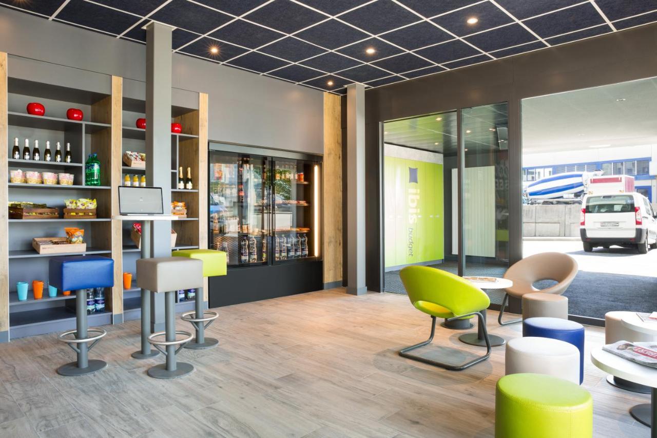 Ibis Budget Fribourg Bagian luar foto