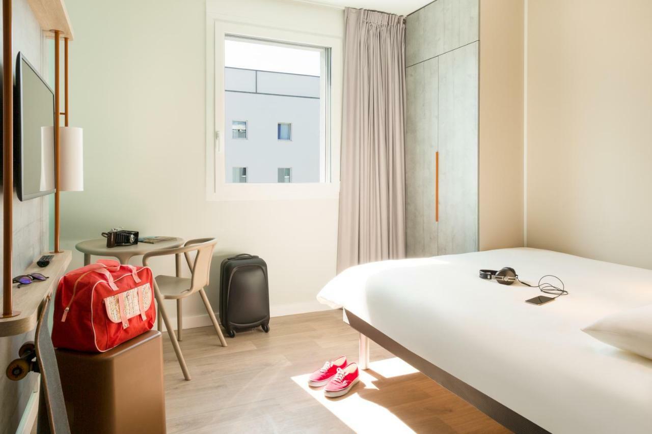 Ibis Budget Fribourg Bagian luar foto