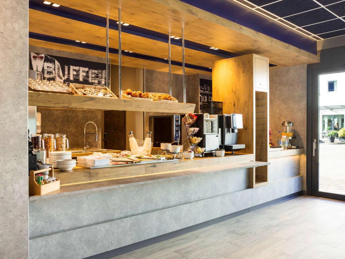 Ibis Budget Fribourg Bagian luar foto